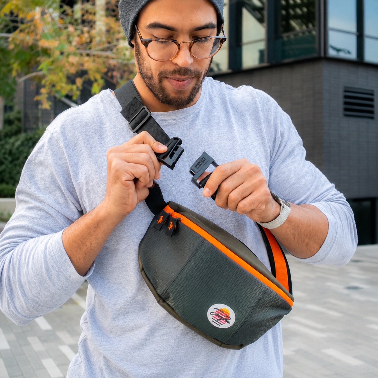 JoeyPac - 'IncogNeato' 2L Fanny Pack – Crossbody Bag.