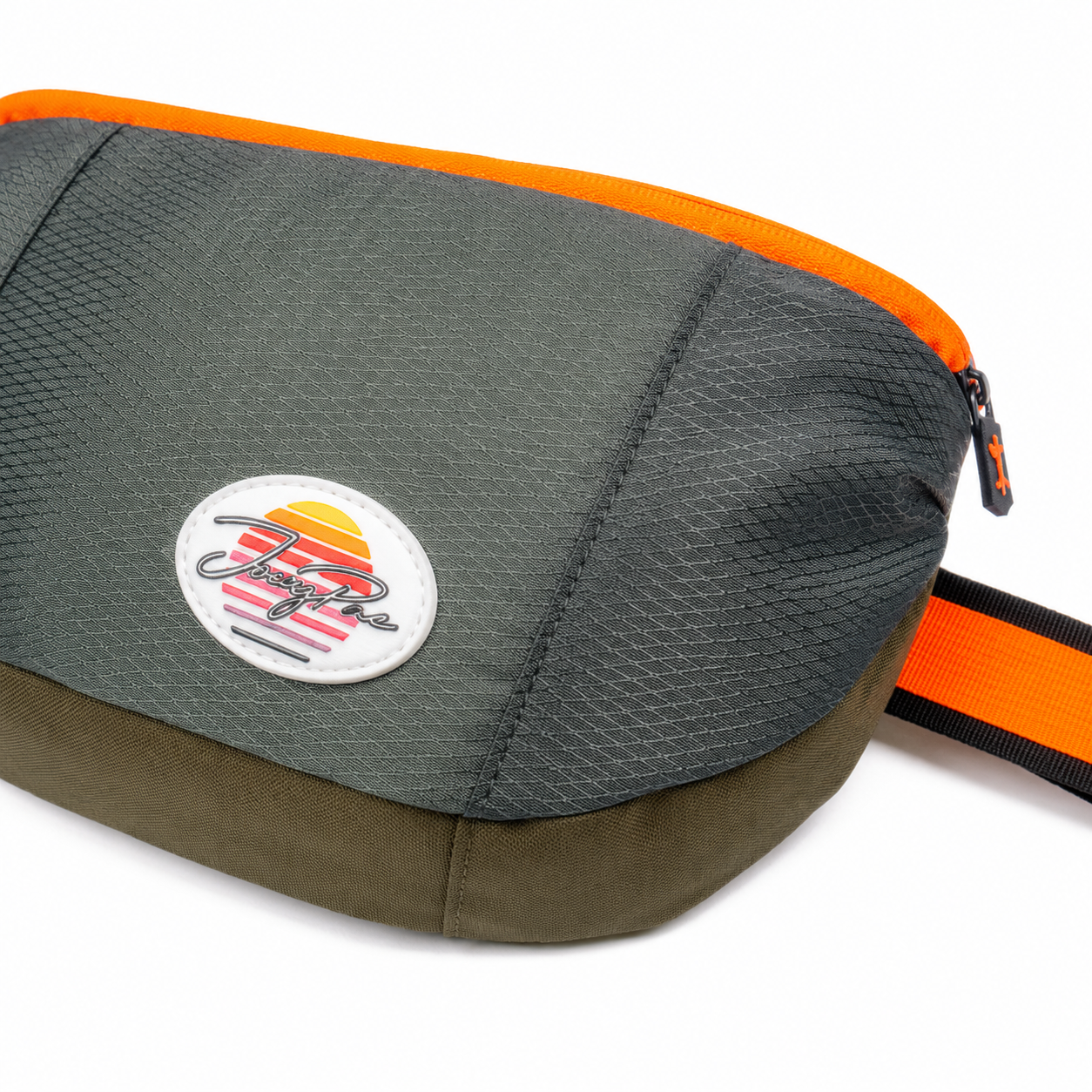 JoeyPac - 'IncogNeato' 2L Fanny Pack – Crossbody Bag.